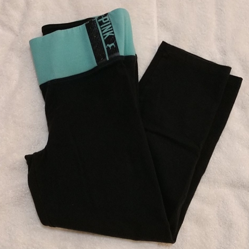 Victoria's Secret "PINK" Yoga Capris Sz XS
